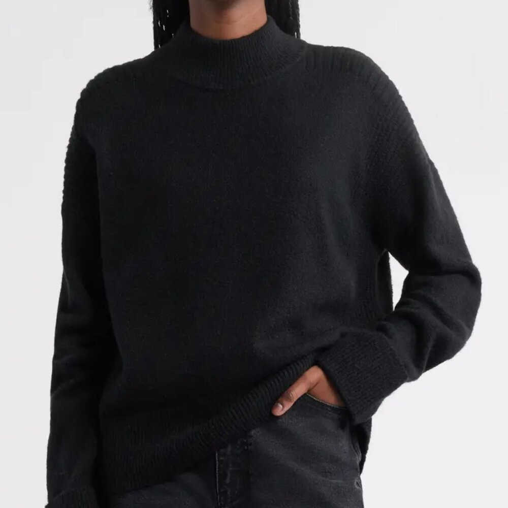 Levi 100% extra fine  merino wool sweater